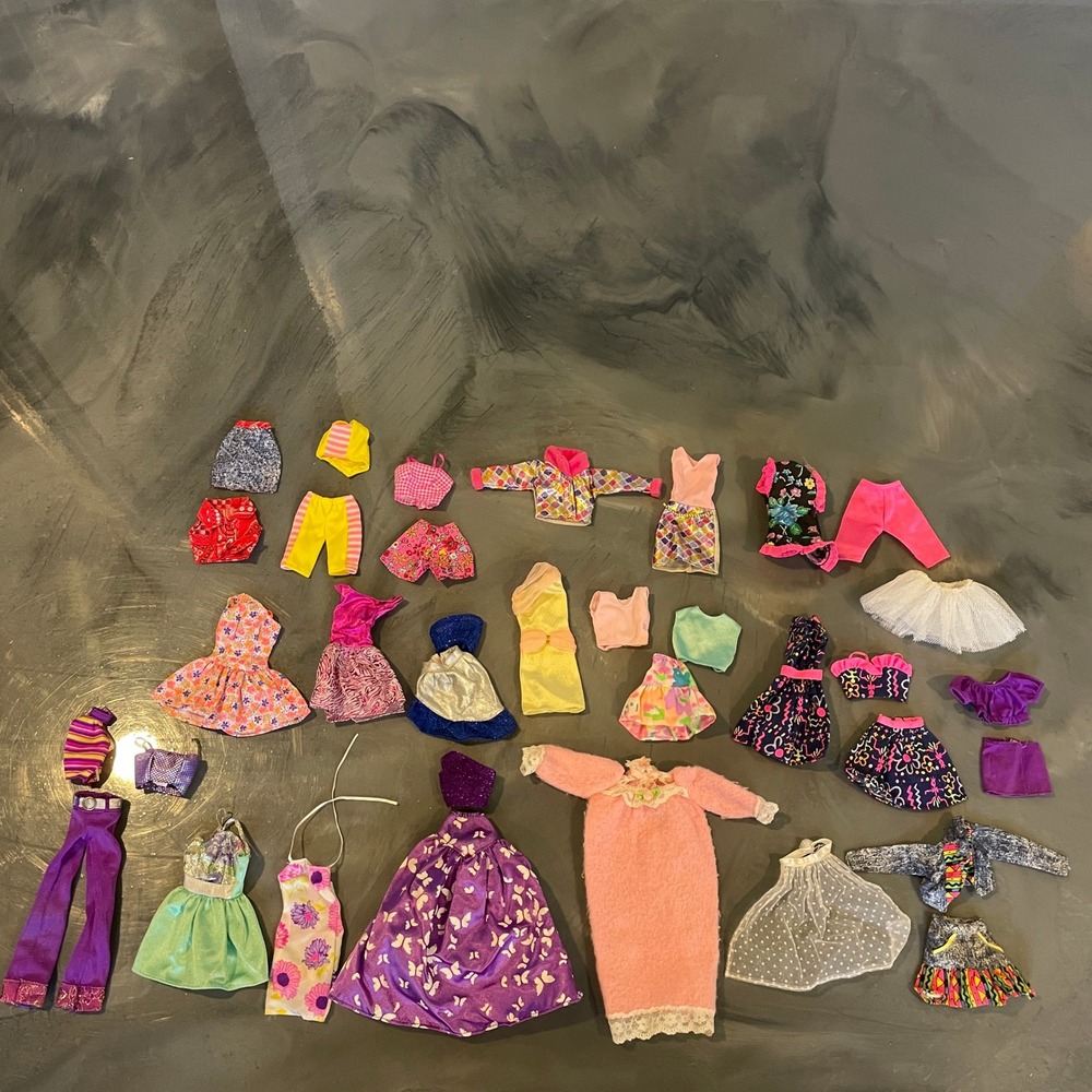 VTG Mattel Barbie Doll Lot of 34 Fashion Doll Clothes Dresses Gowns Outfits 90s